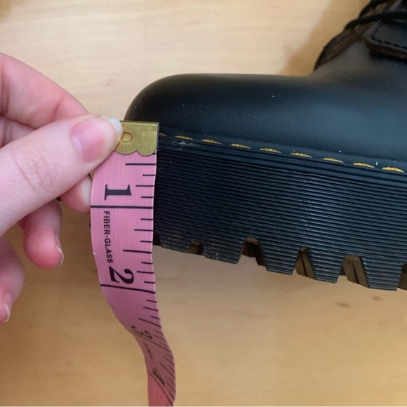 Dr Martens Air Wair LEONA Smooth Black Platform Boots Womens Size 9 - Picture 9 of 11